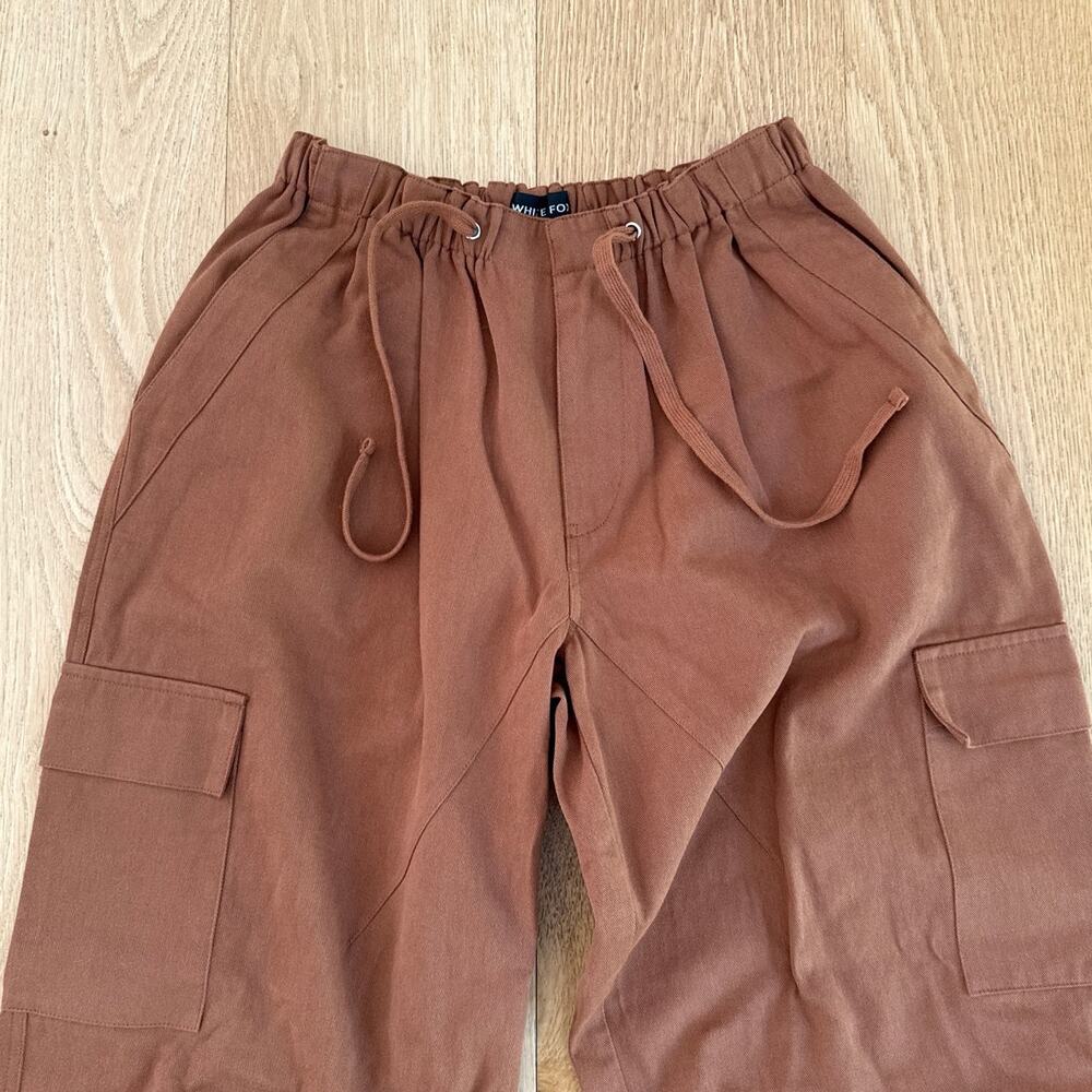 White Fox Parachute Cargo Pants Real Satisfaction Size XS Chocolate Brown - Picture 2 of 6